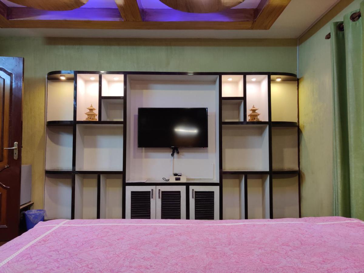 Hostmandu B&B Lalitpur Ngoại thất bức ảnh