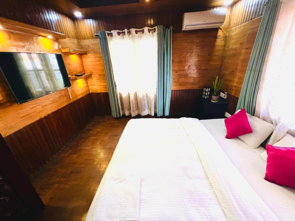 Hostmandu B&B Lalitpur Ngoại thất bức ảnh